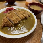 とんかつ かつしげ - 上カツカレー大盛り　カツの塩分が強めでおいしい！