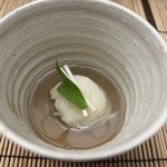 すし匠 - 牡蠣の真薯と昆布と牡蠣出汁かけ