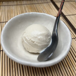 すし匠 - ほうじ茶のアイスクリーム