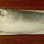 ディオ - 長崎県産 活〆ぶり(養殖)4kg (税抜)2400円 (2022.12.30)