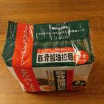 ディオ - 豚骨醤油ラーメン(５袋入り) (税抜)184円 ※角度を変えて (2022.12.30)