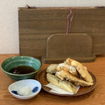 蕎麦 心空 - あなごの天もりそば（あらびきそばに変更）