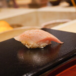 すし 良月 - めじまぐろ