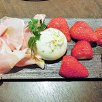 ミアスタンド - 苺生ハムカプレーゼ