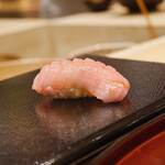 すし 良月 - 鰹のはらす