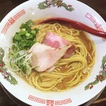 金町製麺 - ニンニク効いたパワフル白湯そば