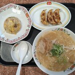 Gyouza No Oushou - 餃子の王将ラーメンセット