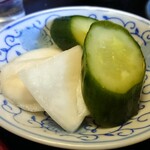 蕎麦喰い処 利めい庵 - 漬かり寝かされ自家製香物