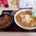 黄金 - 2022年12月　カルビ丼セット（800円）
