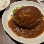 ビストロ石川亭 - ハンバーグキャベツ入り