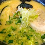 久留米ラーメン 三代目よかろうもん - 