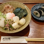 Bokkake ya - ぼっかけそば、野沢菜巻き寿司