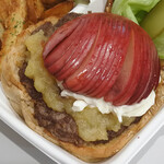 BELLOWS BURGER - 林檎とクリームチーズのハンバーガー（レギュラーサイズ）1400円