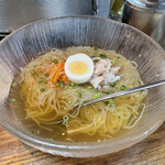 正泰苑 - 冷麺＠950円