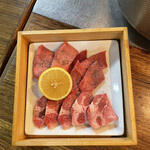 正泰苑 総本店 - 【170g】特選黒毛和牛600時間熟成タン（アゴ肉•タン中•タン元）@3000円〜