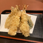 Tempura Tsuna Hachi - 天ぷら定食（海老など）