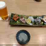 鮨 乃すけ  - 生ビールと刺し身5点