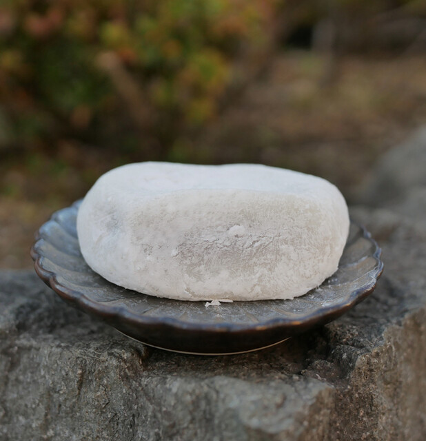 Ganso Shio Daifuku Mizuno photo