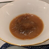 赤坂 桃の木 - フカヒレ醤油煮込み