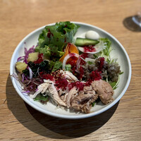 AWkitchen TOKYO 新丸ビル店 - 新鮮野菜サラダバー