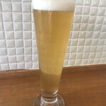 アンドビール - RAW IPA。麦汁を煮沸せずに仕上げるIPAとの事で飲むのは初めてかな？苦味はそこまで強くなく、ややモルト寄りかな？なバランス。