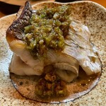 季節料理 よし野 - 太刀魚の塩焼フキノトウソース