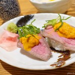 Kaisen Shokudou Tsunaya - 2021年12月　うにく寿司【税抜690円】肉が生ではなかった～(◞‸◟)