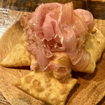 文化商店 - 揚げパン 生ハム ニョッコフリット