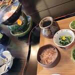 錦 - 温物　湯豆腐　小鉢　鰹節　海苔　葱　しょうが　割醤油