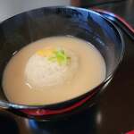 錦 - ご飯　埋み(うずみ)豆腐