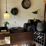 瓦そば と 珈琲と シガ食堂 - 