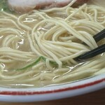 江ちゃんラーメン - 麺…うま♪