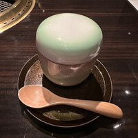 焼肉 銀座コバウ 特別室 - 先付け　茶碗蒸し　牛骨出汁