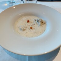 アルカナ 東京 - ★8下仁田ネギのスープと牡蠣のソテー　ズワイガニとえのき茸のフラン