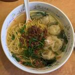 大明担担麺 - ワンタン抄手麺820円