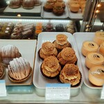 パティスリー アクイユ - 気品溢れるビジュアルのプティガトーは、1品1品が繊細で丁寧なとろける美味しさ（その5）