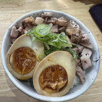 麺屋 聖 雄琴店 - 炙りレア焼豚丼