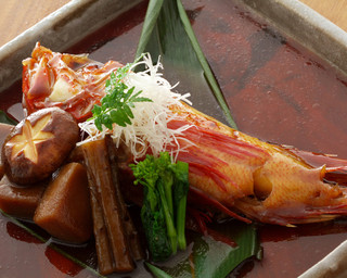Ebisuya Hanare - 料理人の腕が光る鮮魚の煮付け　写真は「北海道産　きんき」