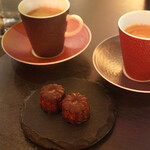 エクアトゥール - カヌレ