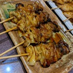 Kotobuki - 鸡皮4串