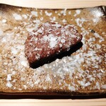 日本焼肉はせ川 別亭 - 近江牛シャトーブリアン　淡雪塩
