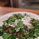 キャラヴァンサライ包 - ラムのからし炒め好きじゃ！定番すぎる