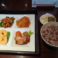 萬珍樓 本店 -  萬珍樓 本店 -