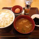 すき家 -  たまごかけごはん朝食すき家 函館鍛冶店