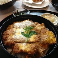 とんかつ まい泉 青山本店 - 黒豚ロースかつ重