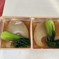 四川豆花飯荘 東京店 - フカヒレの姿煮