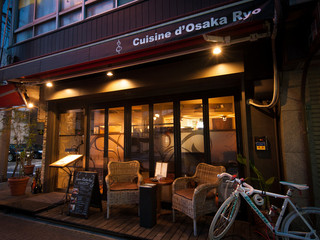 Cuisine d'Osaka Ryo - 気取らずに食事が楽しめる、大人カジュアルな空間
