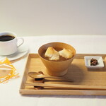 一隆堂喫茶室 - 冬場はぜんざい！