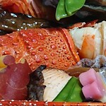 日本料理 小伴天 - 伊勢エビちゃん。底上げされてたけど、伊達巻で底上げだから「良く頑張りました」を差し上げたい。原価高騰、辛いですよね。