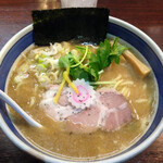 Mompachi - 